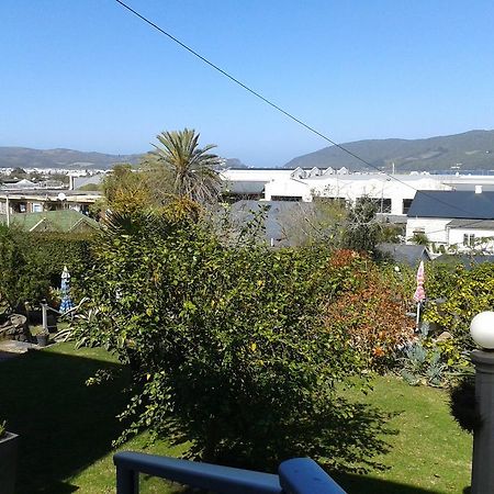 Aestas Bed & Breakfast Knysna Exteriör bild