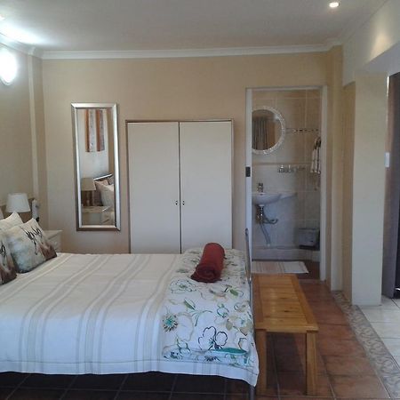 Aestas Bed & Breakfast Knysna Exteriör bild