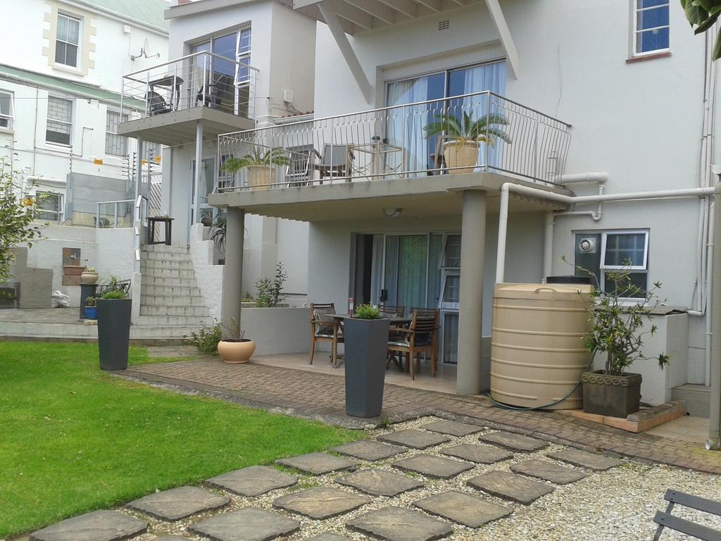 Aestas Bed & Breakfast Knysna Exteriör bild