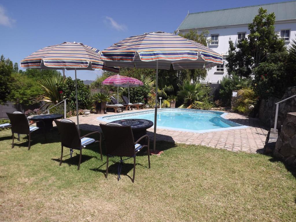 Aestas Bed & Breakfast Knysna Rum bild