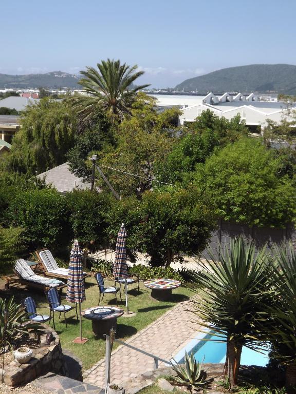 Aestas Bed & Breakfast Knysna Rum bild