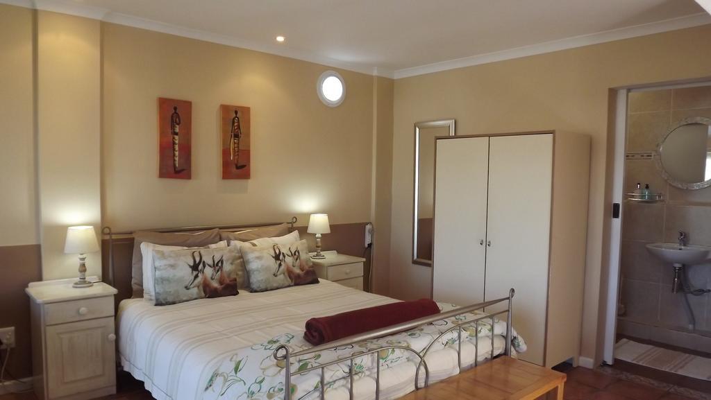 Aestas Bed & Breakfast Knysna Exteriör bild