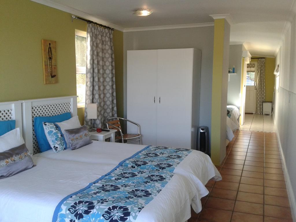 Aestas Bed & Breakfast Knysna Exteriör bild
