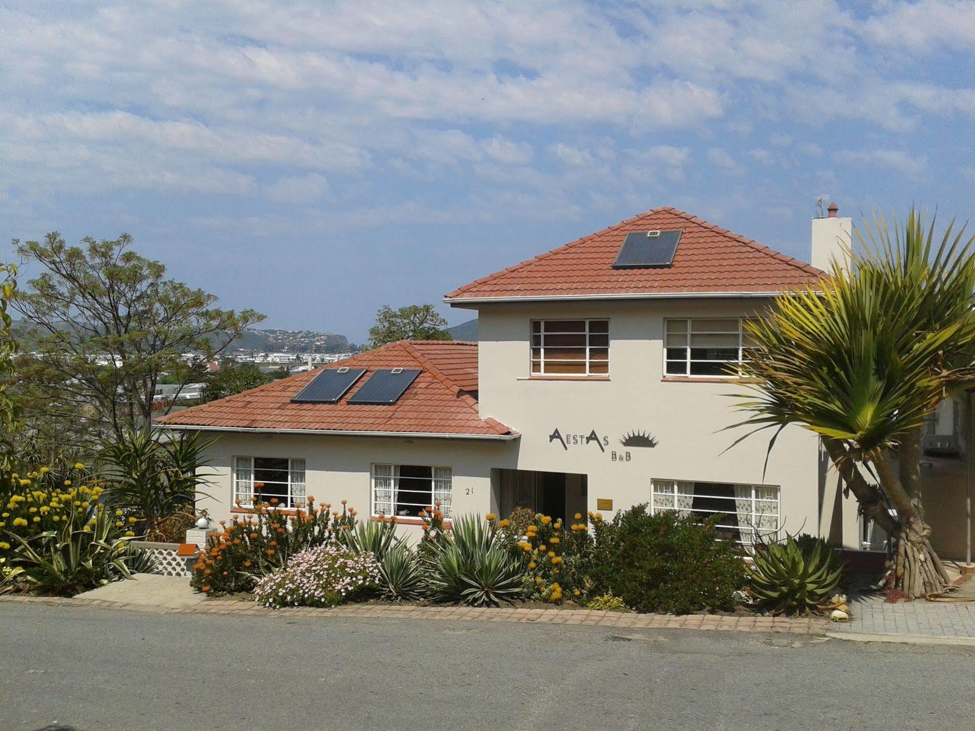 Aestas Bed & Breakfast Knysna Exteriör bild